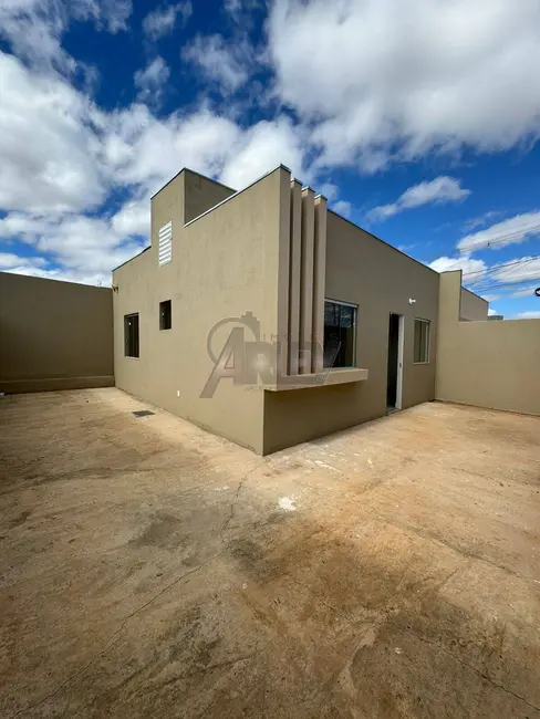 Foto 1 de Casa de Condomínio com 2 quartos à venda em Jaraguá, Montes Claros - MG