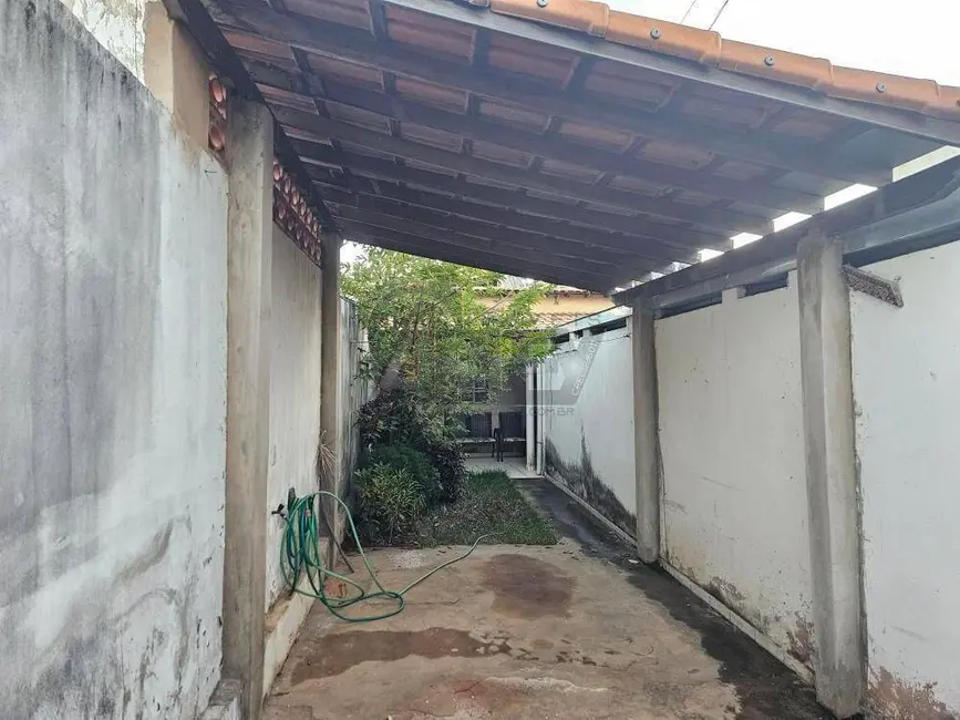 Foto 4 de Casa com 1 quarto à venda em Dona Gregória, Montes Claros - MG
