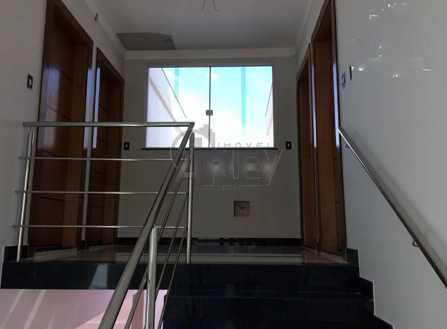 Apartamento com 2 quartos à venda em Interlagos, Montes Claros - MG - imagem 5 Foto 5 de Apartamento com 2 quartos à venda em Interlagos, Montes Claros - MG