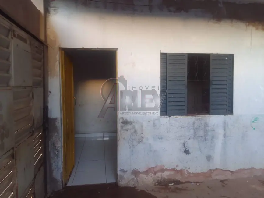 Foto 4 de Casa com 2 quartos à venda em Vila Sion, Montes Claros - MG