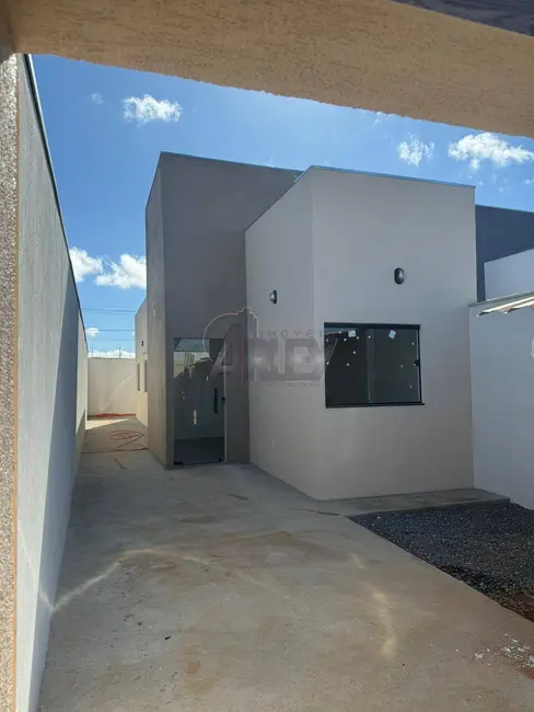 Foto 1 de Casa de Condomínio com 3 quartos à venda, 120m2 em Jardim Primavera, Montes Claros - MG