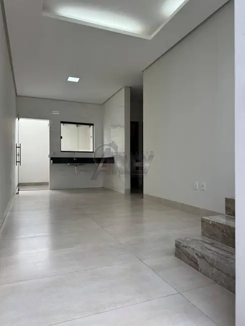 Foto 4 de Casa de Condomínio com 3 quartos à venda em Planalto, Montes Claros - MG