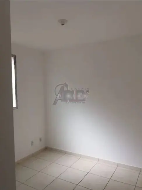 Foto 4 de Apartamento com 2 quartos à venda em São Judas Tadeu, Montes Claros - MG