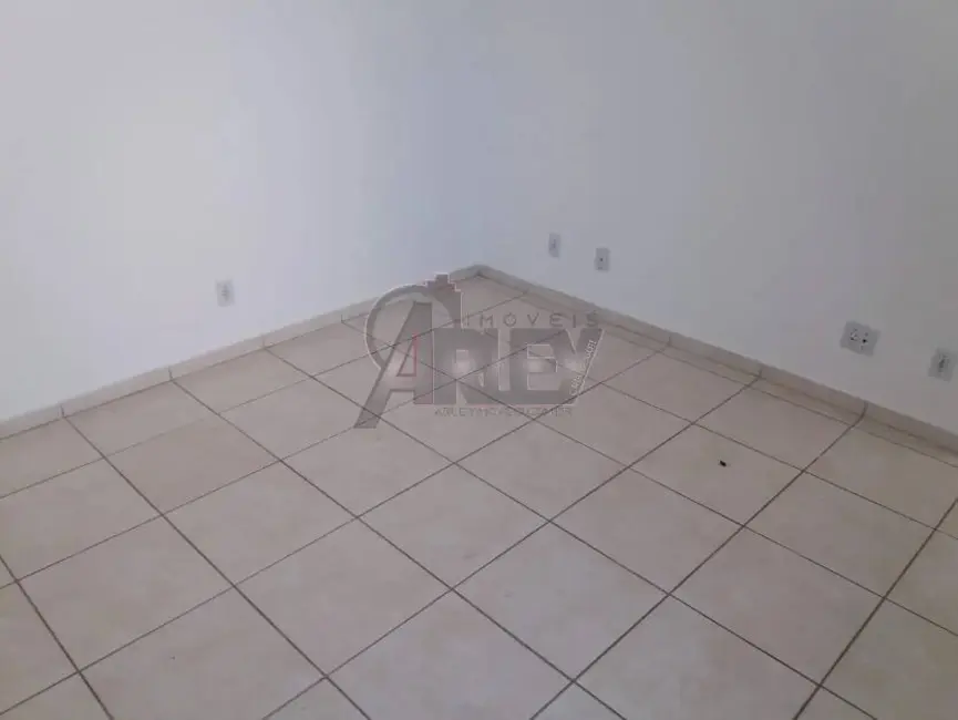 Foto 3 de Apartamento com 2 quartos à venda em São Judas Tadeu, Montes Claros - MG