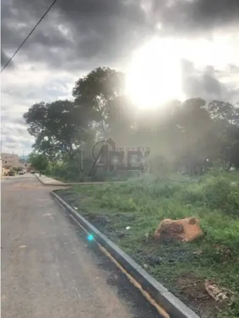Terreno / Lote à venda em Canelas, Montes Claros - MG - imagem 5 Foto 5 de Terreno / Lote à venda em Canelas, Montes Claros - MG