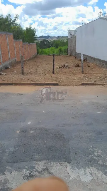 Terreno / Lote à venda, 272m2 em Planalto, Montes Claros - MG - imagem 3 Foto 3 de Terreno / Lote à venda, 272m2 em Planalto, Montes Claros - MG