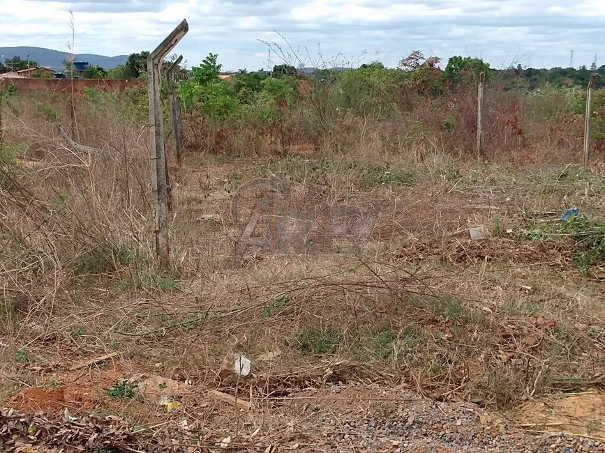 Foto 2 de Terreno / Lote à venda, 200m2 em Nova América, Montes Claros - MG