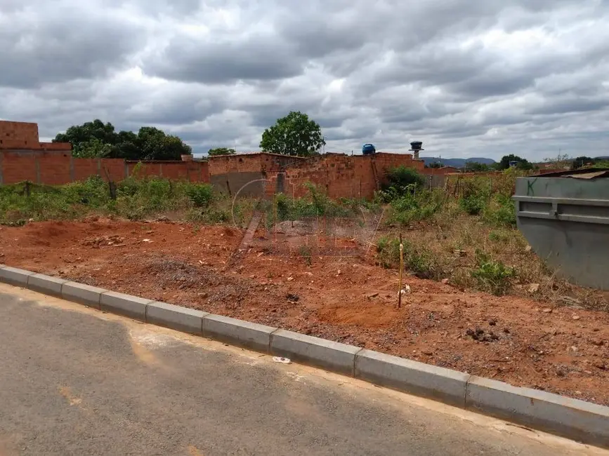 Foto 1 de Terreno / Lote à venda, 200m2 em Nova América, Montes Claros - MG