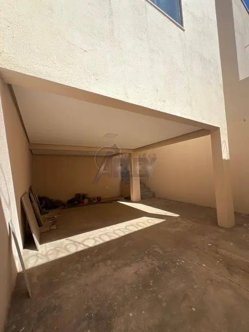 Casa de Condomínio com 3 quartos à venda, 125m2 em Vila Campos, Montes Claros - MG - imagem 2 Foto 2 de Casa de Condomínio com 3 quartos à venda, 125m2 em Vila Campos, Montes Claros - MG