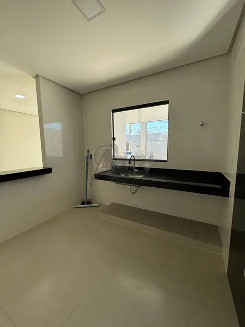 Foto 5 de Casa de Condomínio com 3 quartos à venda, 126m2 em Montes Claros - MG