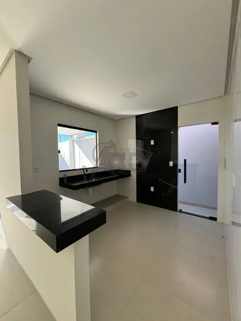 Foto 4 de Casa de Condomínio com 3 quartos à venda, 126m2 em Montes Claros - MG