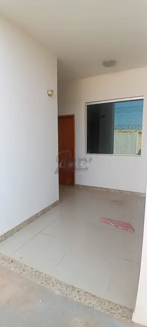 Foto 2 de Apartamento com 3 quartos à venda, 118m2 em São Mateus, Montes Claros - MG
