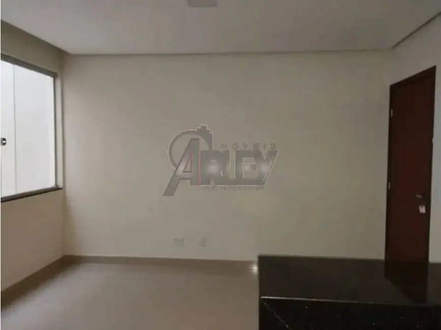 Foto 7 de Apartamento com 2 quartos à venda em Ibituruna, Montes Claros - MG