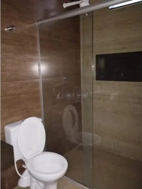 Foto 4 de Apartamento com 2 quartos à venda em Ibituruna, Montes Claros - MG