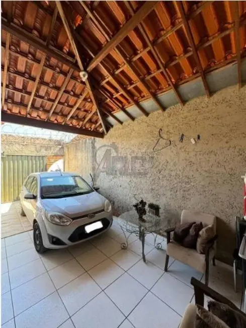 Casa com 3 quartos à venda, 175m2 em Belvedere, Montes Claros - MG - imagem 2 Foto 2 de Casa com 3 quartos à venda, 175m2 em Belvedere, Montes Claros - MG