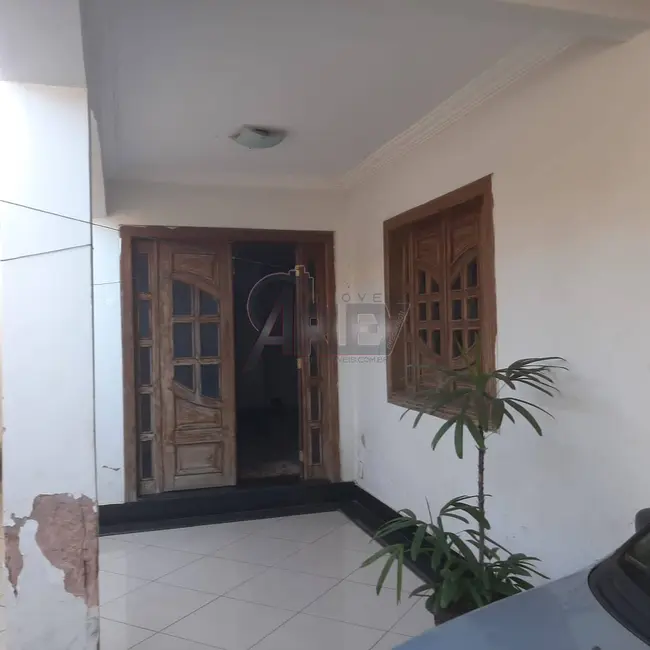 Casa com 3 quartos à venda em Montes Claros - MG - imagem 9 Foto 9 de Casa com 3 quartos à venda em Montes Claros - MG