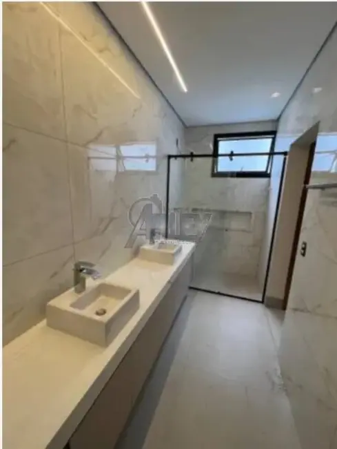 Foto 8 de Casa com 4 quartos à venda em Ibituruna, Montes Claros - MG