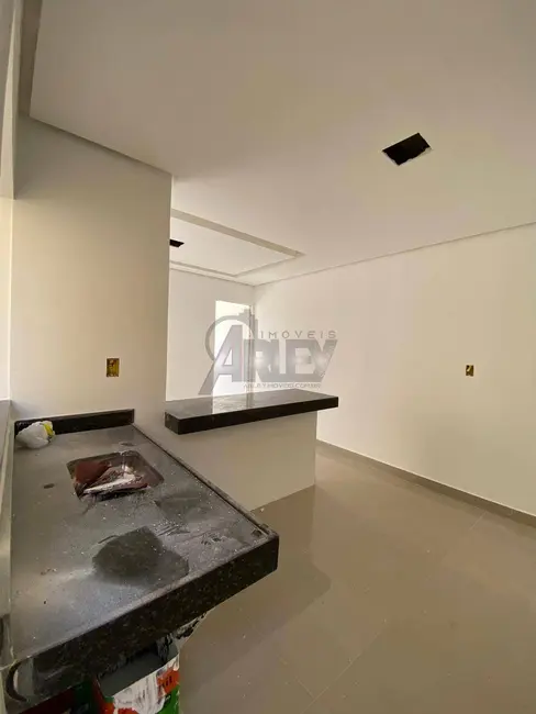 Foto 17 de Casa de Condomínio com 3 quartos à venda, 50m2 em Delfino Magalhães, Montes Claros - MG