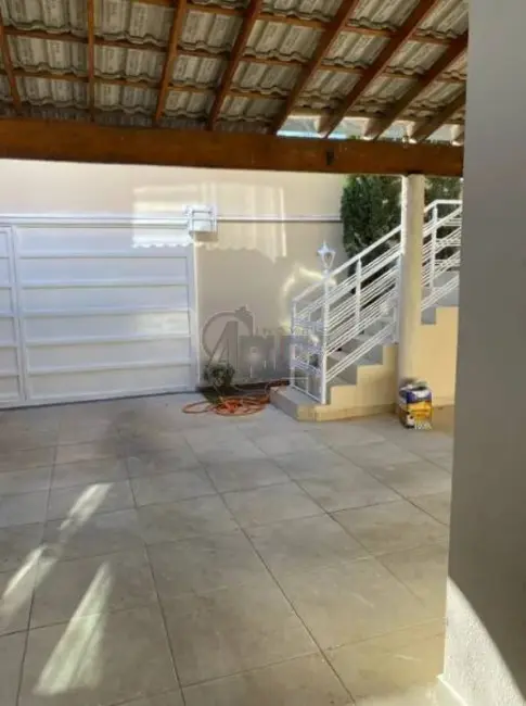 Foto 4 de Casa com 5 quartos à venda, 180m2 em Belvedere, Montes Claros - MG