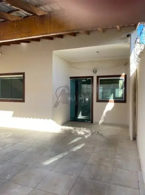 Foto 3 de Casa com 5 quartos à venda, 180m2 em Belvedere, Montes Claros - MG