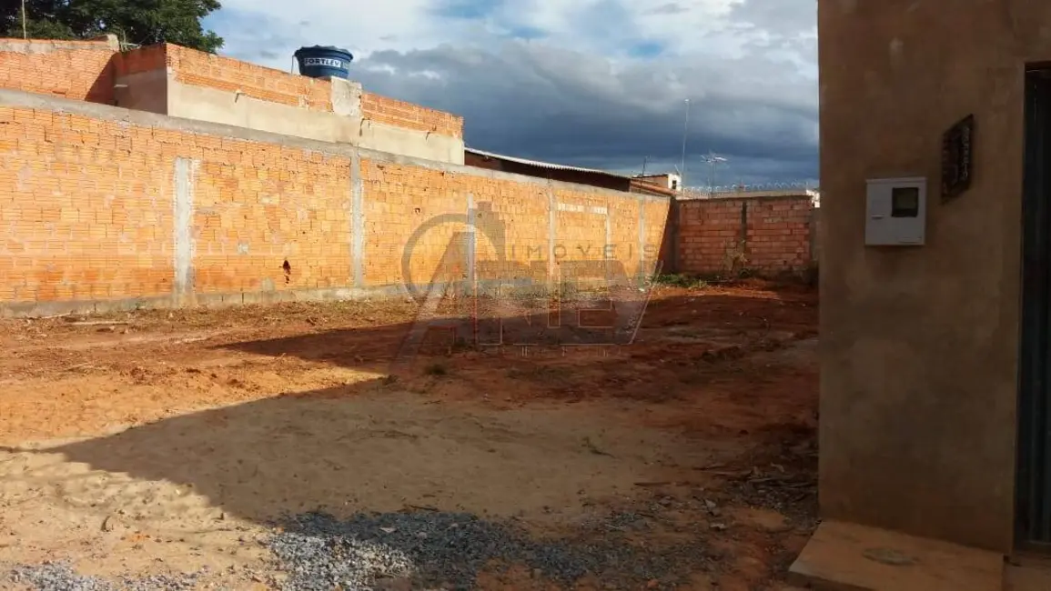 Terreno / Lote à venda, 255m2 em Guarujá, Montes Claros - MG - imagem 3 Foto 3 de Terreno / Lote à venda, 255m2 em Guarujá, Montes Claros - MG