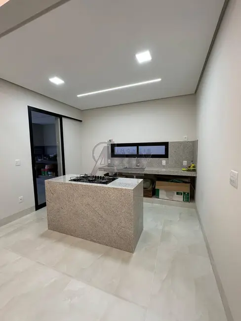 Foto 6 de Casa com 3 quartos à venda, 200m2 em Montes Claros - MG