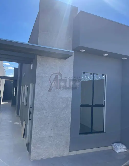 Foto 2 de Casa de Condomínio com 3 quartos à venda, 125m2 em Montes Claros - MG