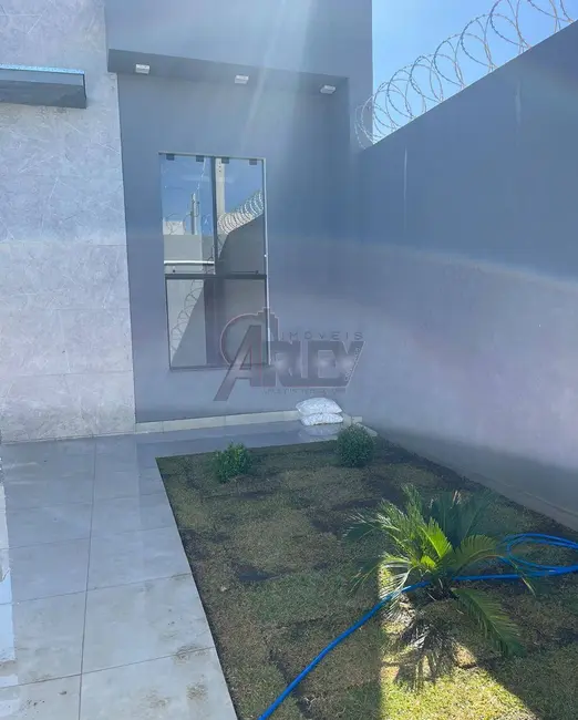 Foto 3 de Casa de Condomínio com 3 quartos à venda, 125m2 em Montes Claros - MG