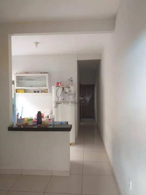 Foto 3 de Casa com 2 quartos à venda em Independência, Montes Claros - MG