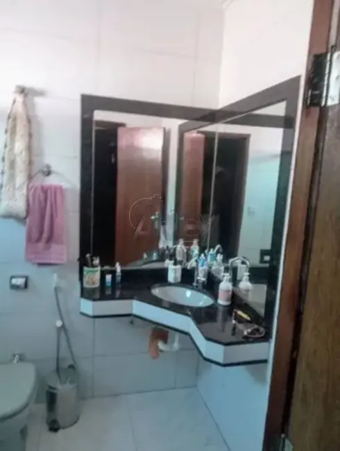 Foto 4 de Casa com 4 quartos à venda em Universitário, Montes Claros - MG