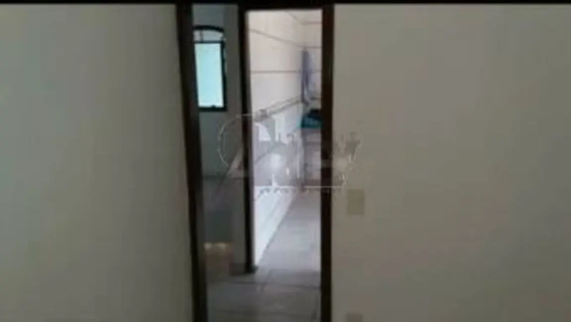 Foto 9 de Casa com 3 quartos à venda em Montes Claros - MG