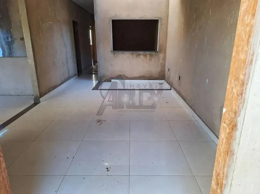 Casa com 3 quartos à venda, 180m2 em Montes Claros - MG - imagem 5 Foto 5 de Casa com 3 quartos à venda, 180m2 em Montes Claros - MG