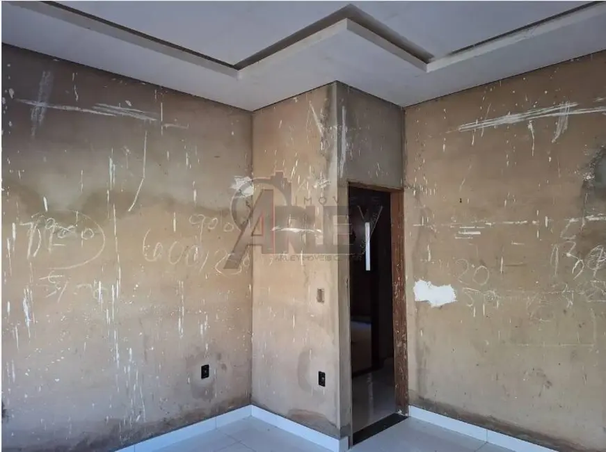 Casa com 3 quartos à venda, 180m2 em Montes Claros - MG - imagem 3 Foto 3 de Casa com 3 quartos à venda, 180m2 em Montes Claros - MG