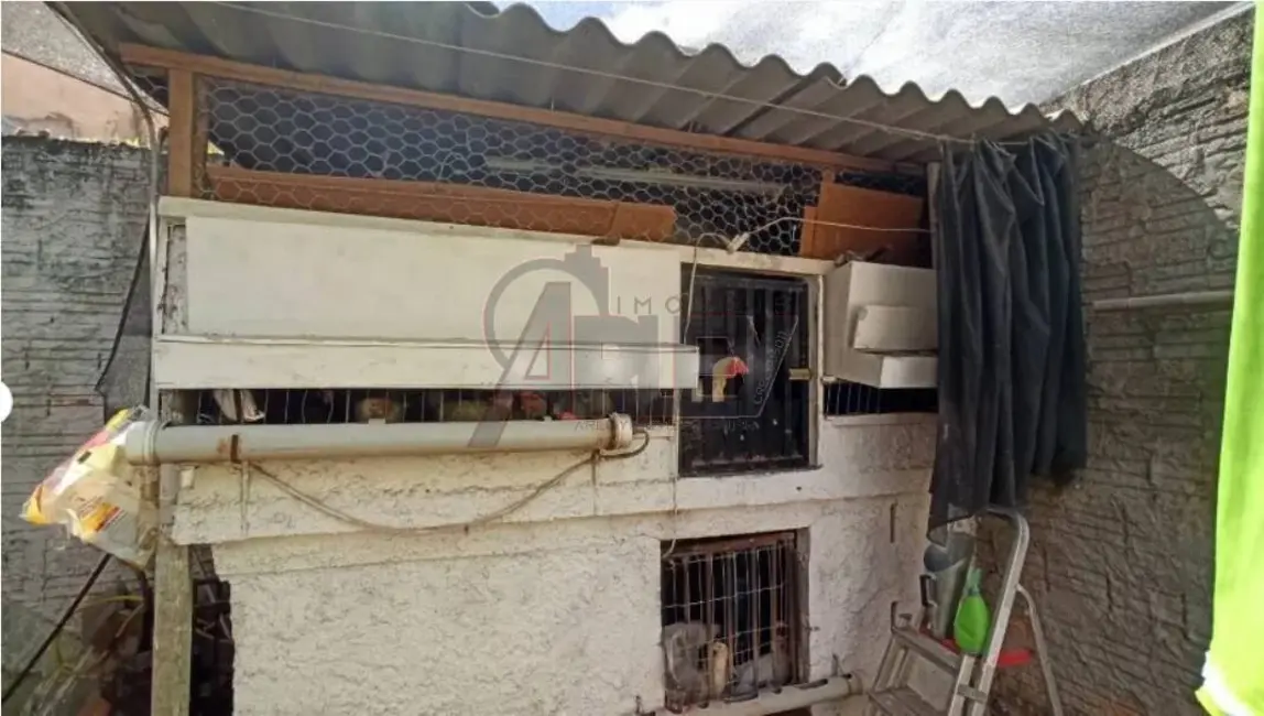 Foto 3 de Casa com 2 quartos à venda, 180m2 em Montes Claros - MG