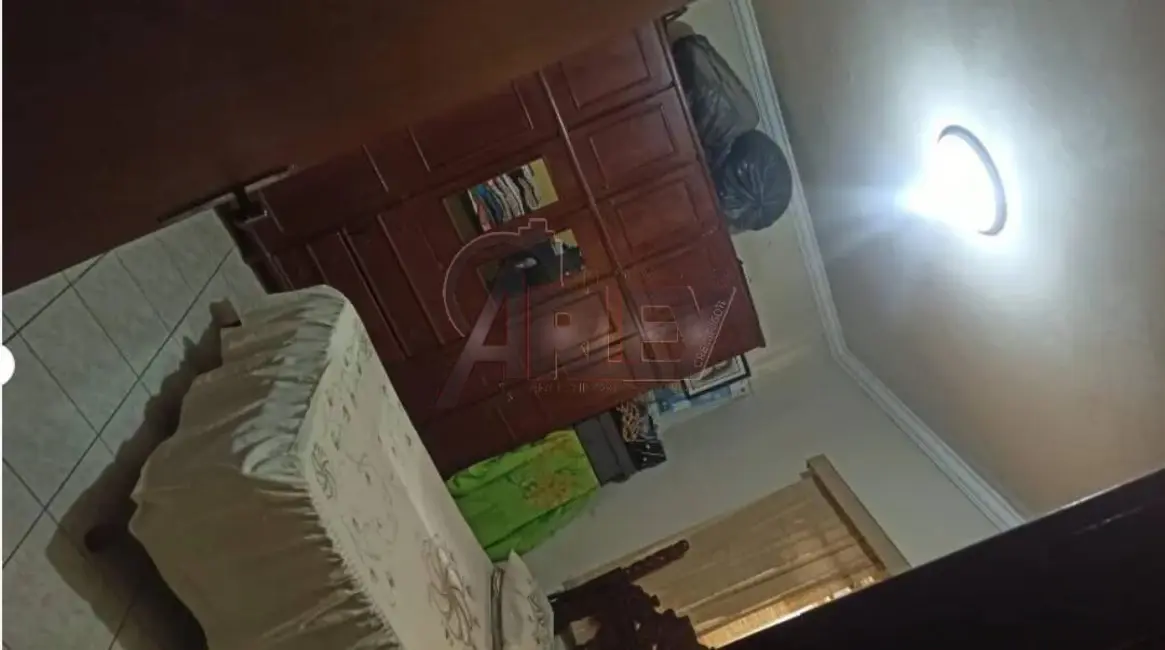 Foto 4 de Casa com 2 quartos à venda, 180m2 em Montes Claros - MG