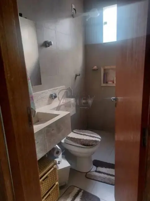 Foto 5 de Casa com 3 quartos à venda, 125m2 em Vila Campos, Montes Claros - MG