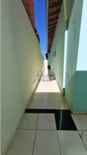 Foto 2 de Casa com 3 quartos à venda em Vila Regina, Montes Claros - MG