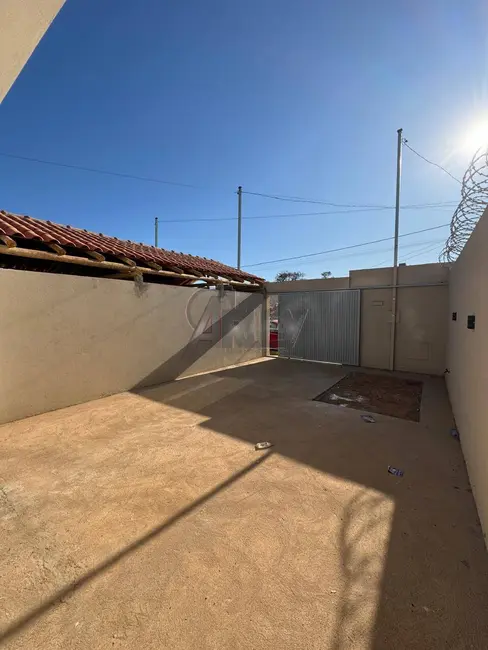 Foto 3 de Casa com 2 quartos à venda em Delfino Magalhães, Montes Claros - MG