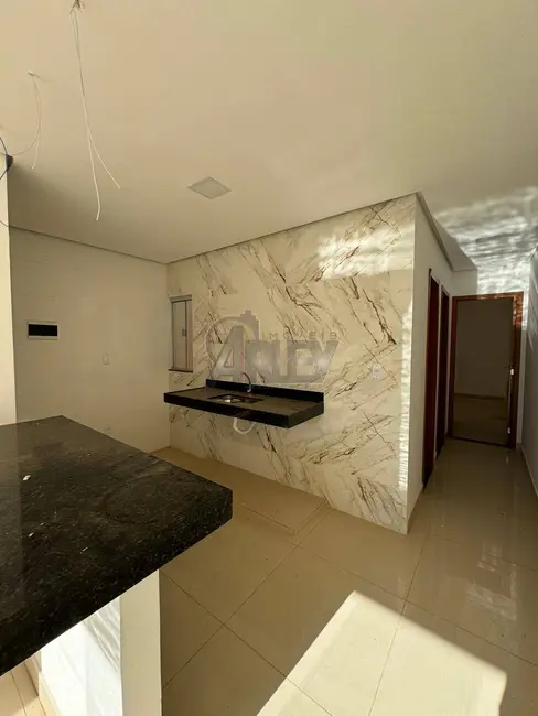 Foto 5 de Casa com 2 quartos à venda em Delfino Magalhães, Montes Claros - MG