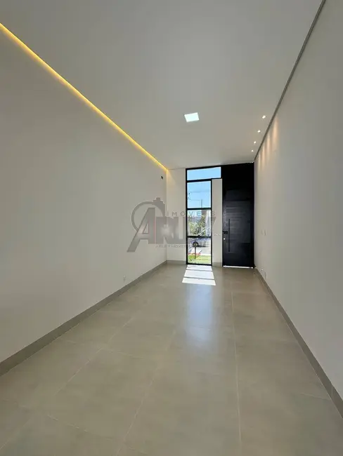 Casa com 3 quartos à venda, 200m2 em Montes Claros - MG - imagem 6 Foto 6 de Casa com 3 quartos à venda, 200m2 em Montes Claros - MG