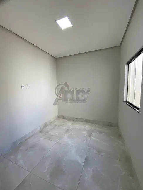 Foto 3 de Casa com 3 quartos à venda, 180m2 em Jardim Primavera, Montes Claros - MG