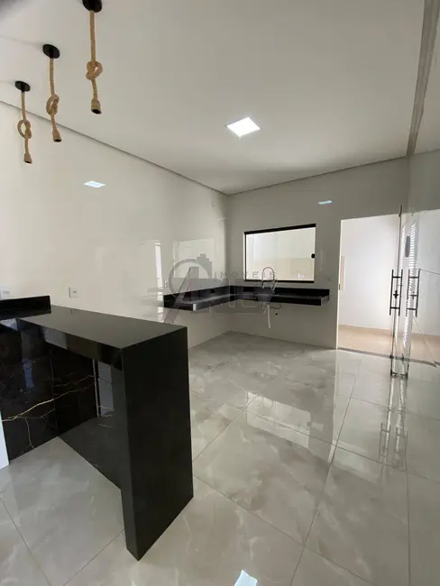 Foto 4 de Casa com 3 quartos à venda, 180m2 em Jardim Primavera, Montes Claros - MG