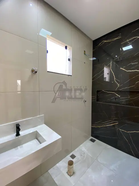 Foto 5 de Casa com 3 quartos à venda, 180m2 em Jardim Primavera, Montes Claros - MG