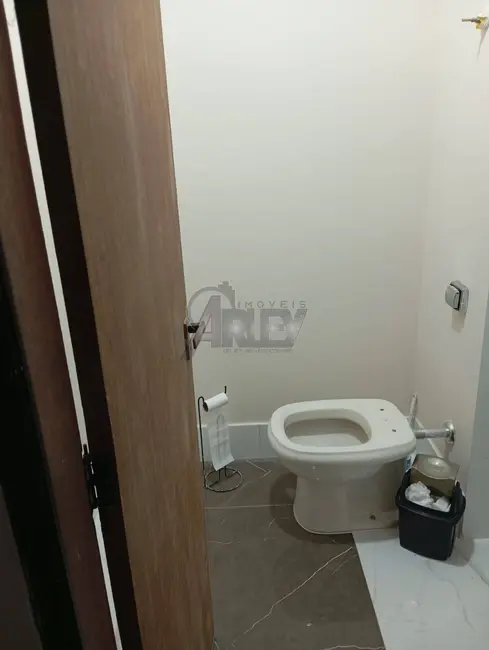 Casa com 6 quartos à venda, 360m2 em Vila Sion, Montes Claros - MG - imagem 8 Foto 8 de Casa com 6 quartos à venda, 360m2 em Vila Sion, Montes Claros - MG