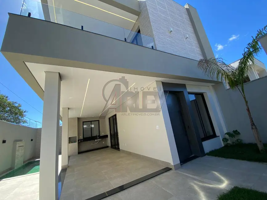 Foto 5 de Casa com 3 quartos à venda, 150m2 em Ibituruna, Montes Claros - MG