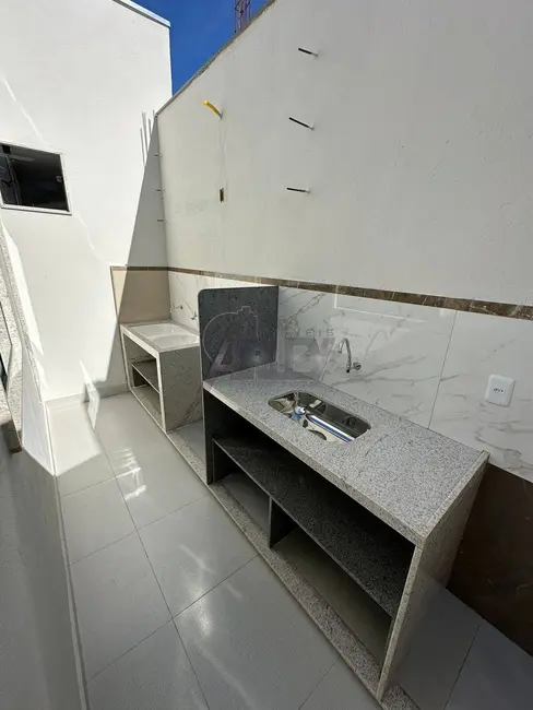 Foto 2 de Casa com 3 quartos à venda, 126m2 em Montes Claros - MG