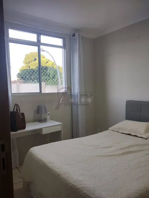 Foto 2 de Apartamento com 2 quartos à venda em Belvedere, Montes Claros - MG