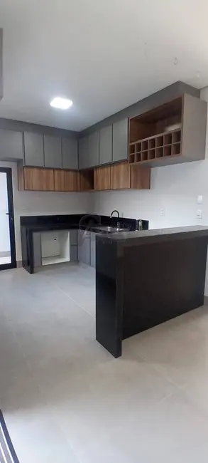 Foto 7 de Casa com 3 quartos à venda, 140m2 em Ibituruna, Montes Claros - MG