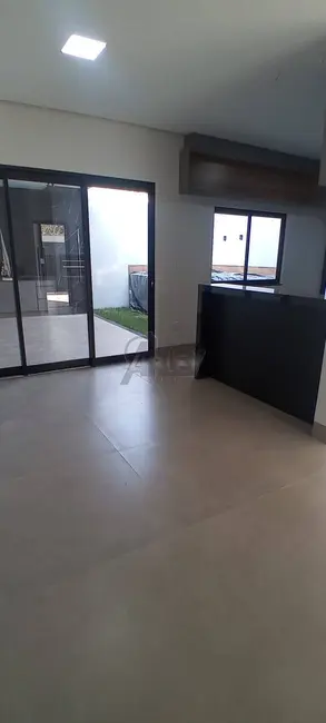 Foto 4 de Casa com 3 quartos à venda, 140m2 em Ibituruna, Montes Claros - MG