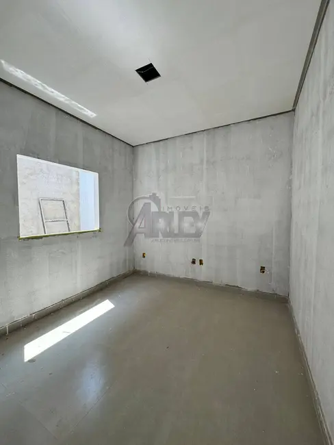 Foto 4 de Casa de Condomínio com 2 quartos à venda em Independência, Montes Claros - MG